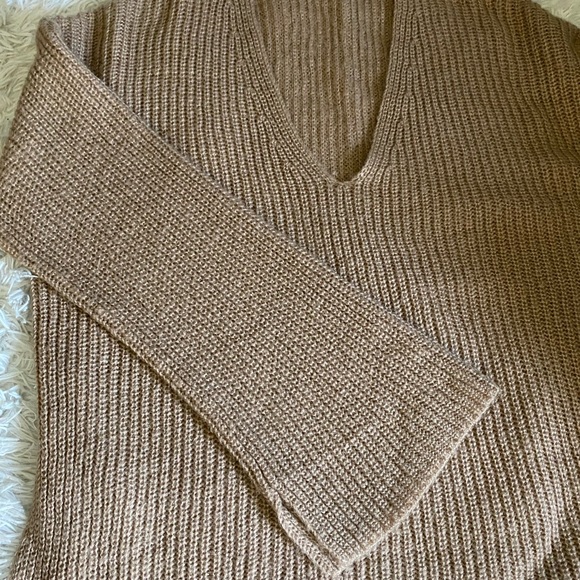 Rebecca Minkoff Remi Sweater oversized v-neck S - Picture 10 of 12